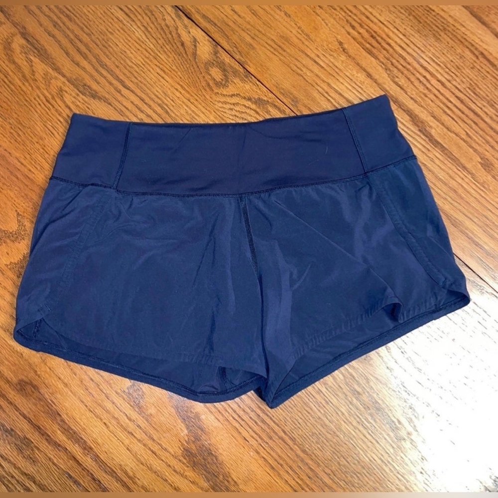 Lululemon Speed Up short 6 navy blue 4"
